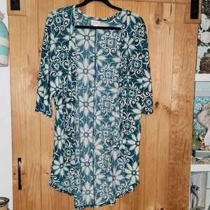 LuLaRoe Hawaiian Print Kimono Size Small Teal & White